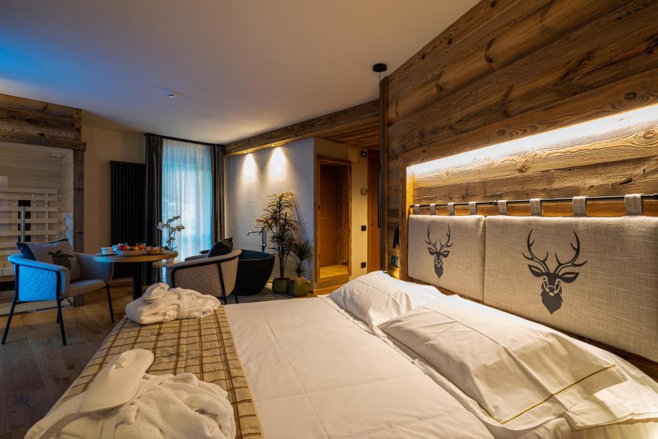 Lo Scoiattolo Hotel Gressoney-La-Trinite Exterior photo