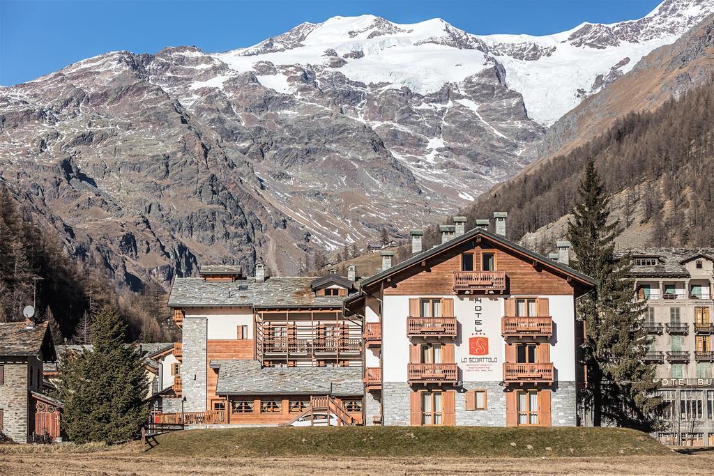 Lo Scoiattolo Hotel Gressoney-La-Trinite Exterior photo